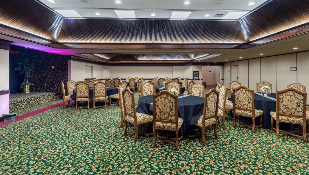Magnuson Grand Hotel And Conference Center Tyler Kültér fotó